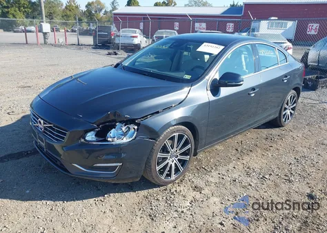 2014 Volvo S60 T6 из США, поврежденный, VIN YV1902FH2E2273897